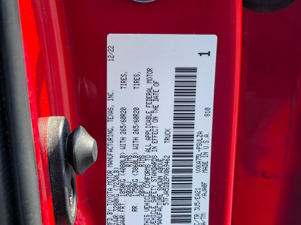 Used 2023 Toyota Tundra Limited w/ Power Package AWD/4WD image 33
