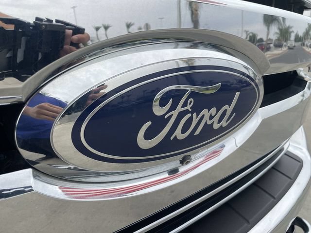 Used 2018 Ford F250 Lariat w/ Lariat Ultimate Package AWD/4WD image 32