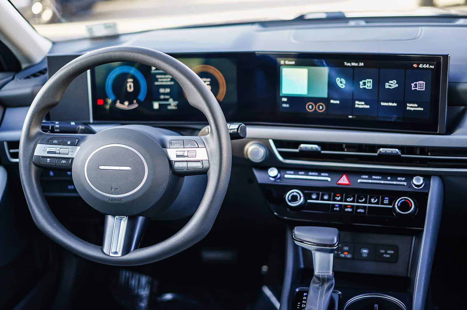 Certified 2025 Hyundai Sonata SE image 11