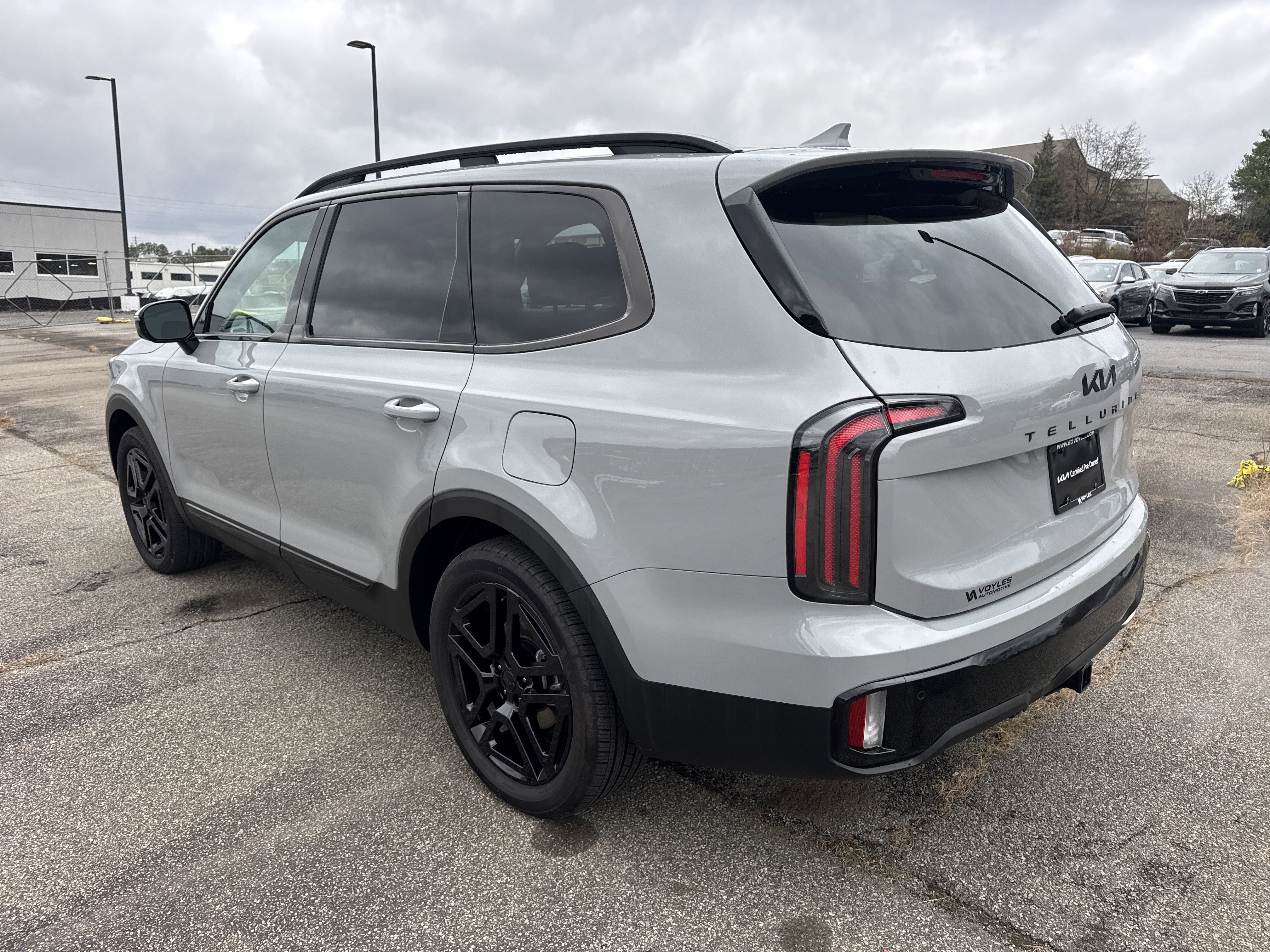 Certified 2025 Kia Telluride SX Prestige X-Line image 5