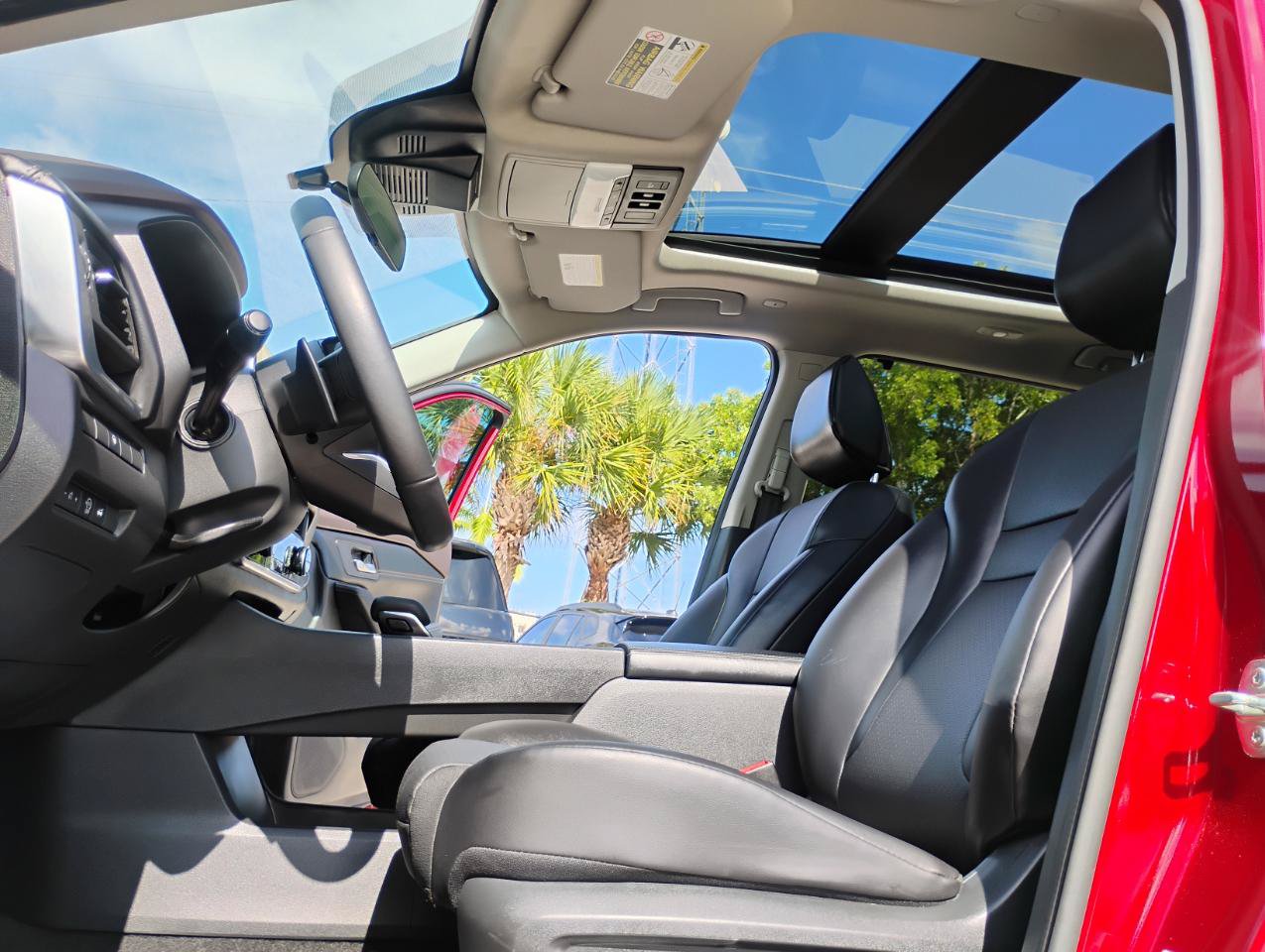 Used 2023 Nissan Rogue SV w/ SV Premium B Package FWD image 45