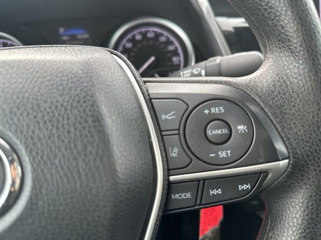 Used 2024 Toyota Camry LE FWD image 25