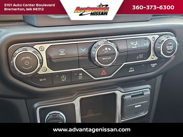 Used 2023 Jeep Wrangler Sport AWD/4WD image 15