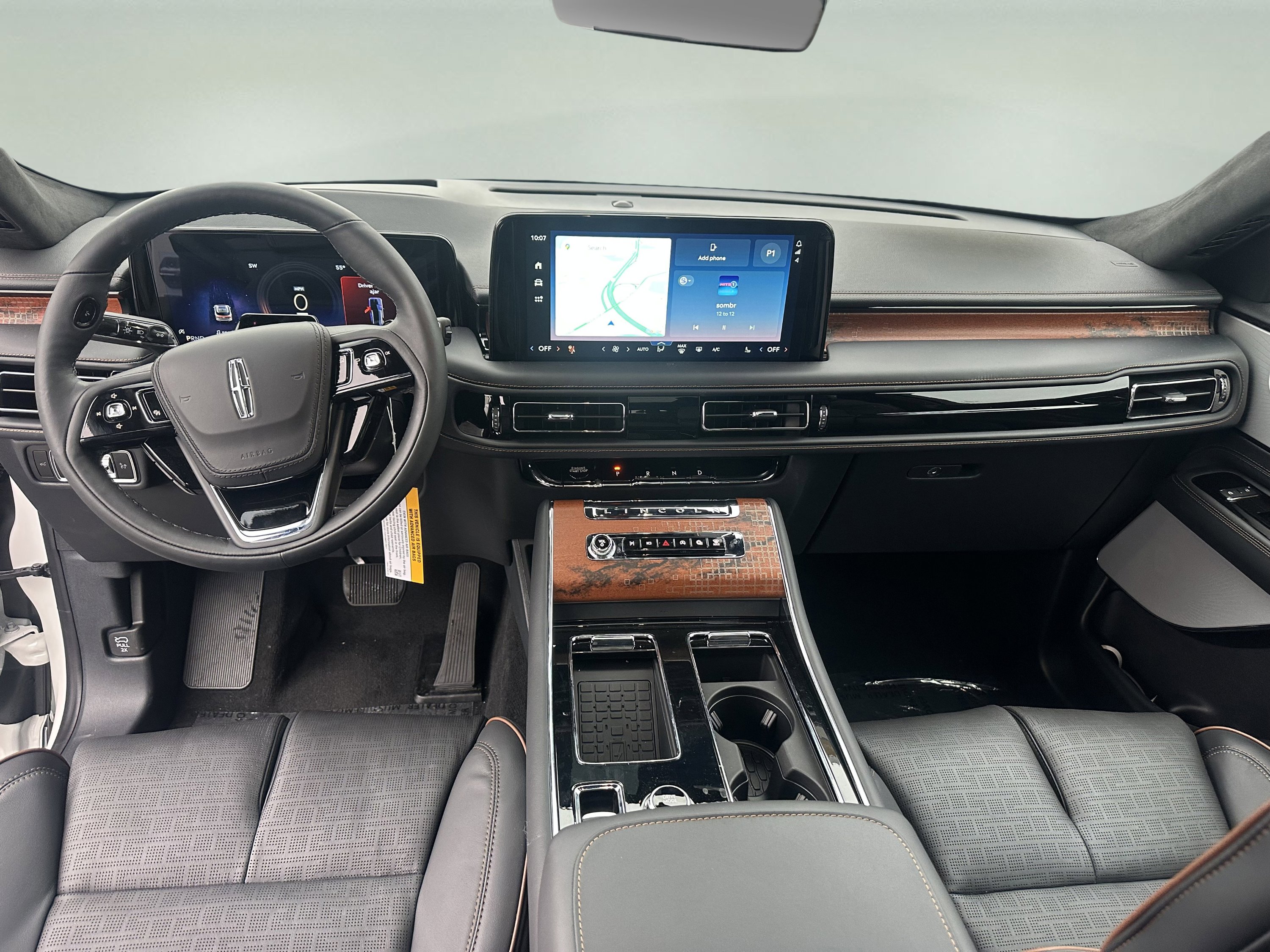 New 2025 Lincoln Aviator Black Label w/ Black Label Special Edition image 12