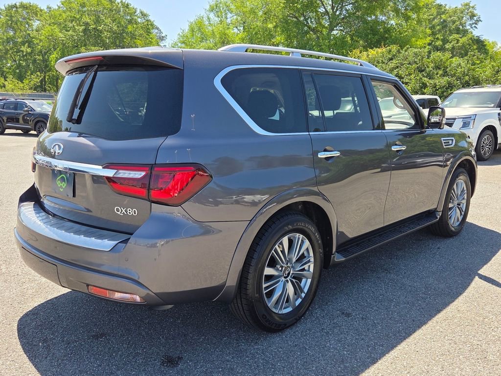 Used 2024 INFINITI QX80 Luxe AWD/4WD image 11