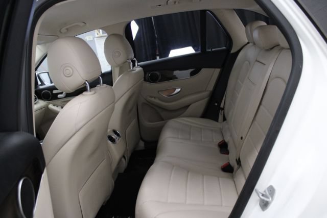Used 2016 Mercedes-Benz GLC 300 image 20