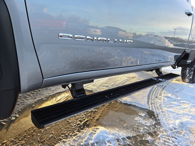 Used 2024 GMC Sierra 3500 Denali Ultimate image 8