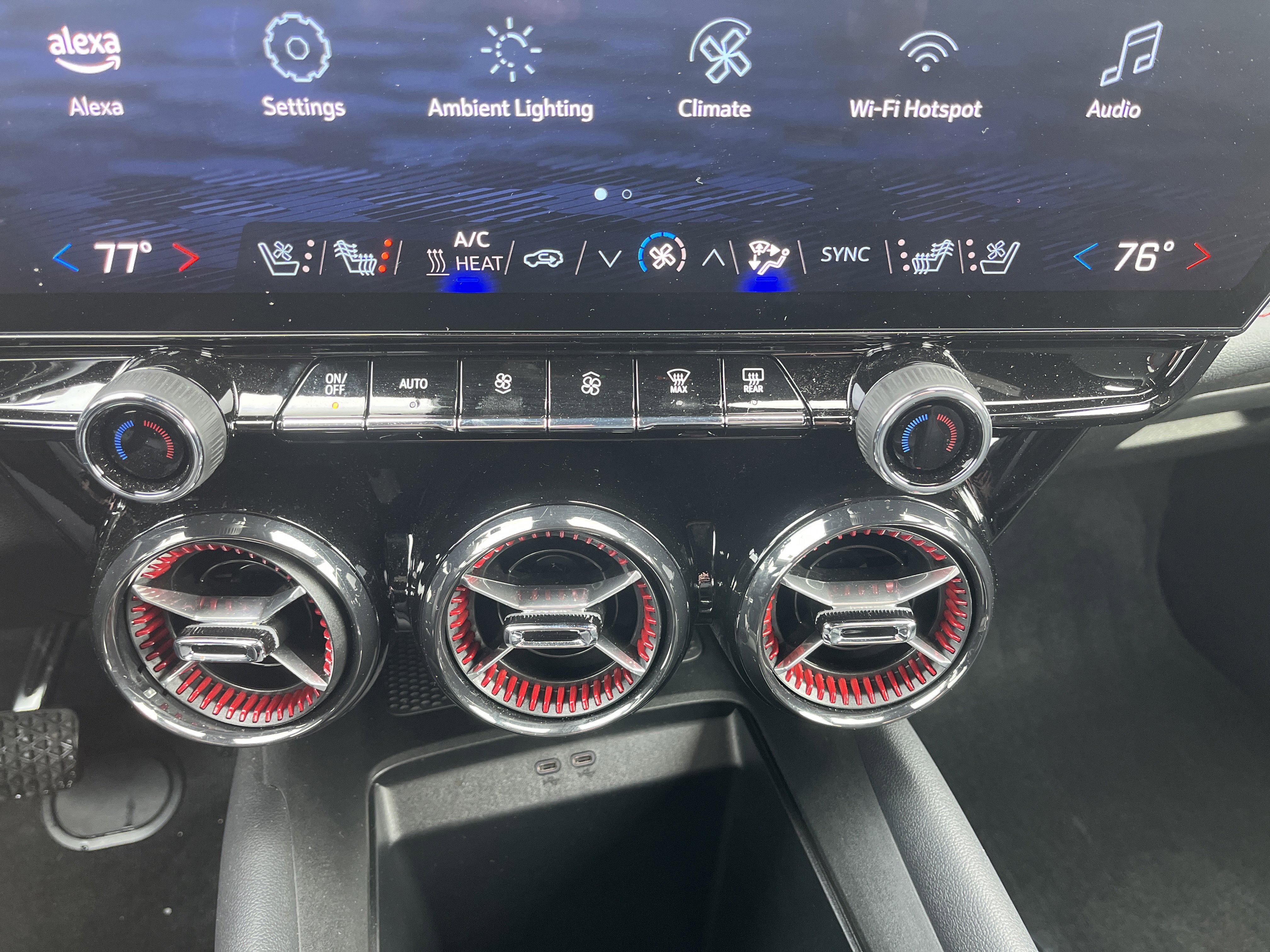 Used 2025 Chevrolet Blazer EV RS image 30