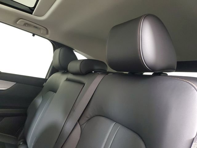 Used 2025 MAZDA CX-70 Plug-In Hybrid w/ Premium Pkg image 10