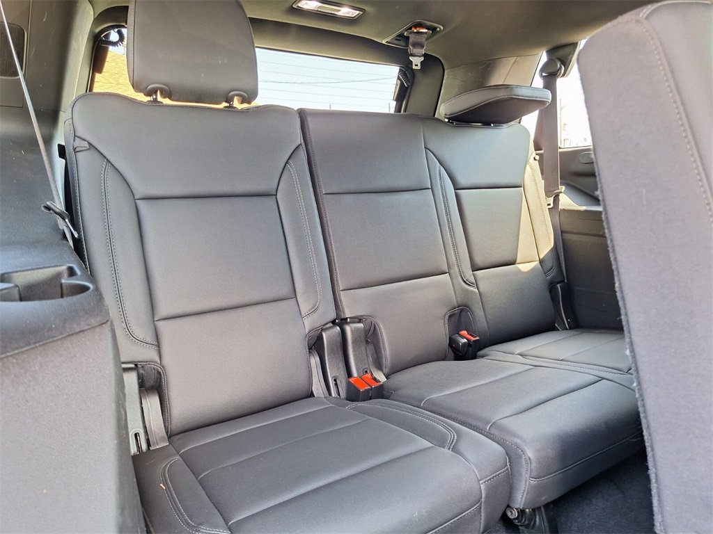 Used 2021 Chevrolet Tahoe Z71 w/ Z71 Off-Road Package image 32