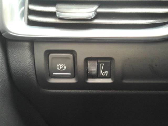 Used 2019 Cadillac XT4 Premium Luxury image 34