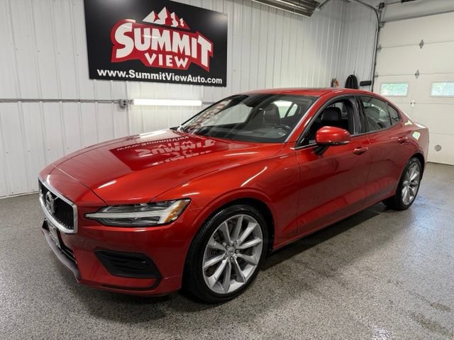 Used 2020 Volvo S60 T6 Momentum w/ Protection Package AWD/4WD image 1