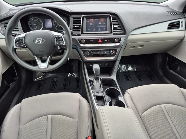 Used 2019 Hyundai Sonata SE FWD image 12