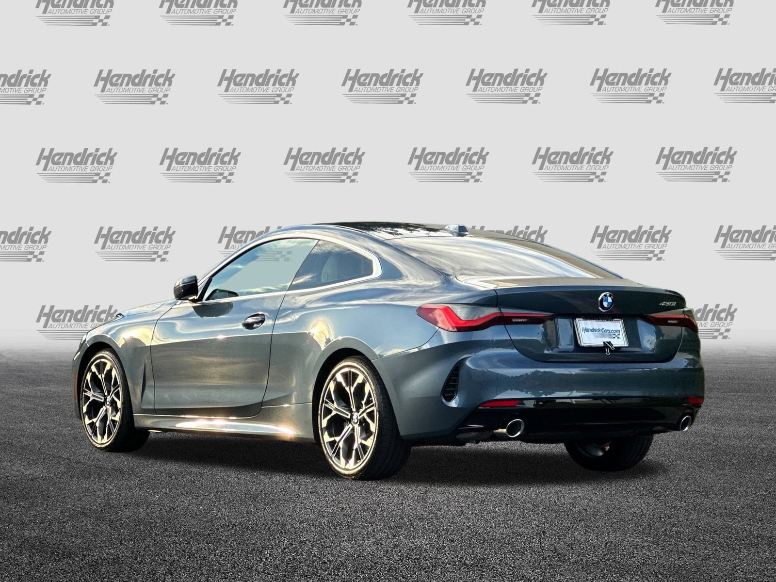 Used 2025 BMW 430i Coupe w/ Convenience Package image 7