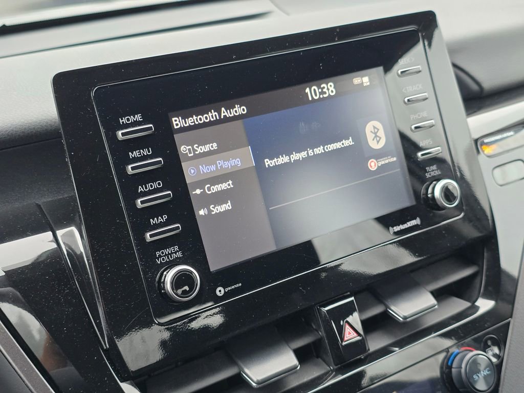 Used 2024 Toyota Camry SE image 31