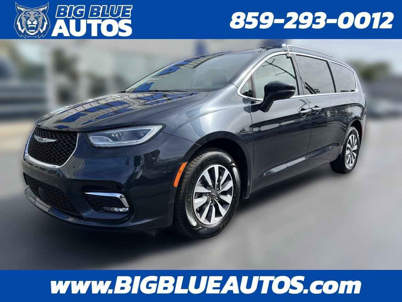 Used 2021 Chrysler Pacifica Touring-L