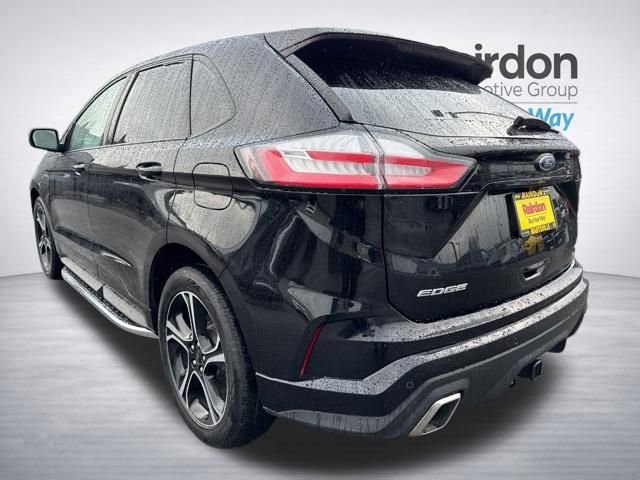 Used 2019 Ford Edge ST image 5