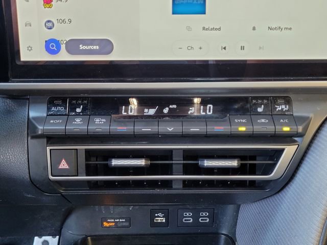 Certified 2025 Toyota Camry SE w/ Multimedia Upgrade Package image 25