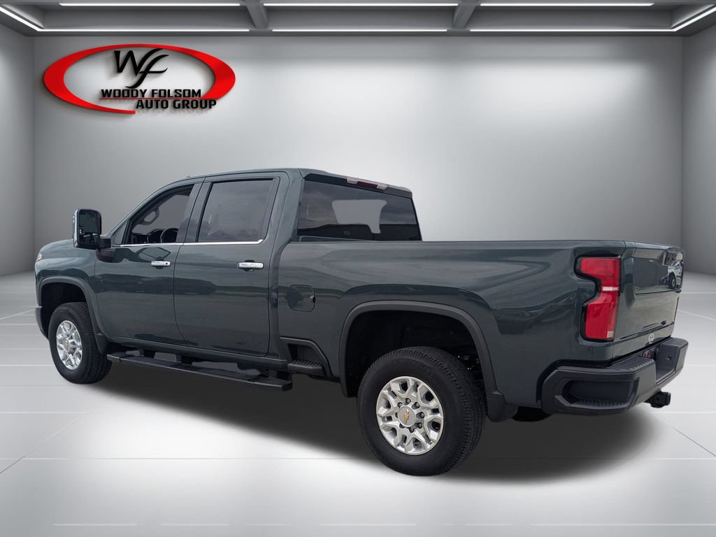 Used 2025 Chevrolet Silverado 2500 LTZ w/ LTZ Convenience Package AWD/4WD image 6