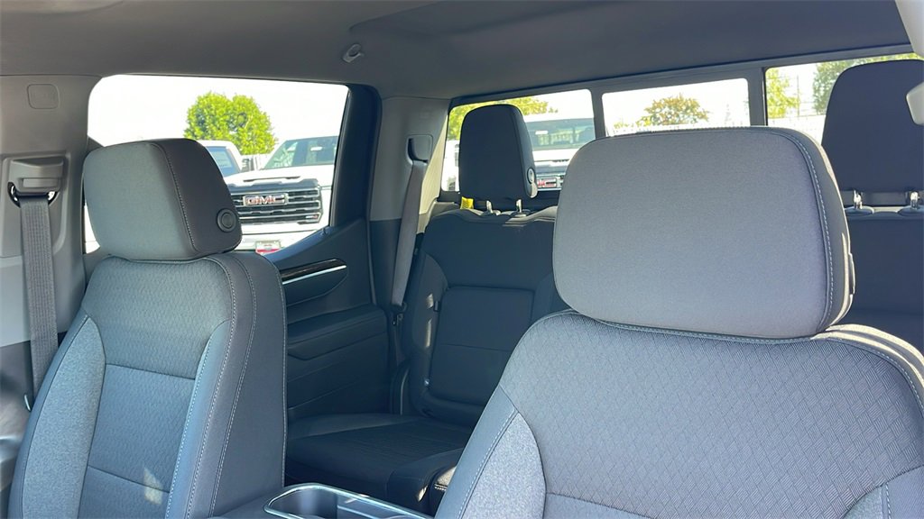 New 2026 GMC Sierra 1500 Elevation image 12