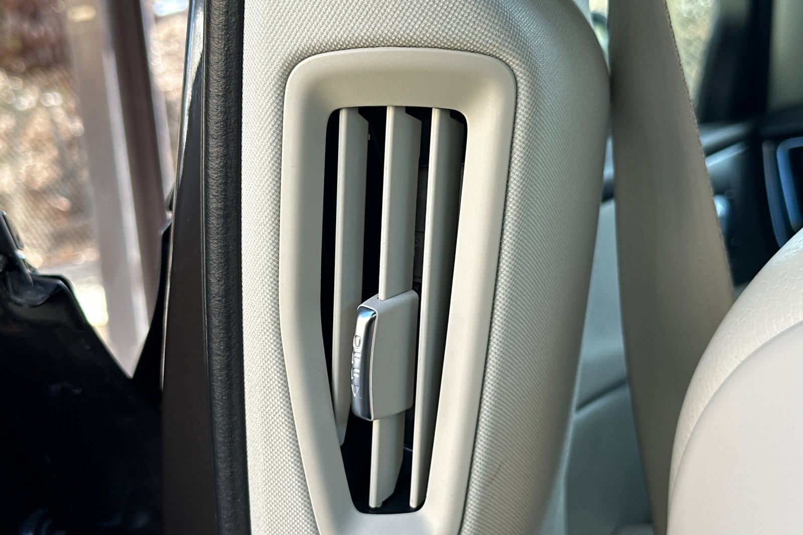 Certified 2023 Volvo S60 B5 Core w/ Climate Package FWD image 14