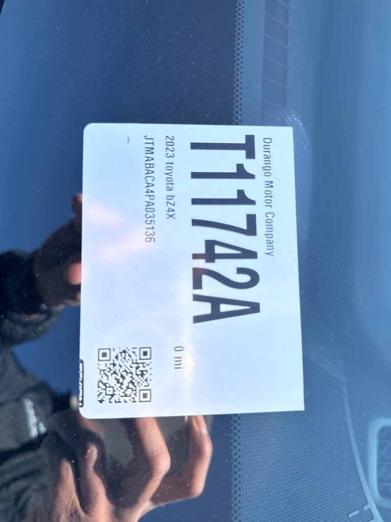 Used 2023 Toyota bZ4X XLE image 27