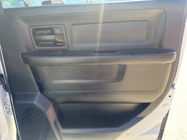 Used 2014 RAM 2500 Tradesman w/ Chrome Appearance Group AWD/4WD image 9