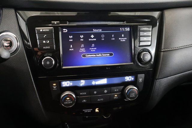 Used 2020 Nissan Rogue SV image 21