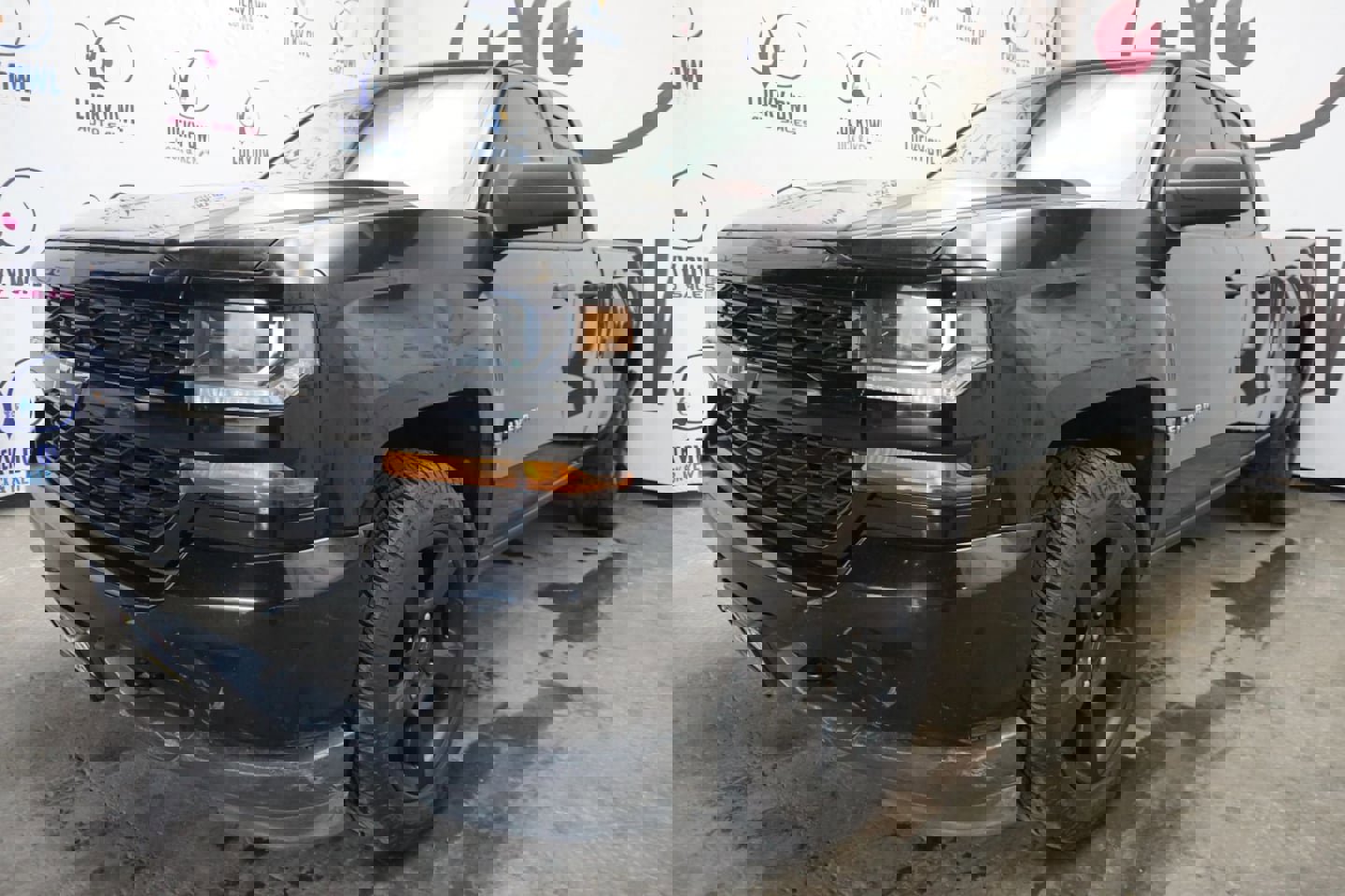 Used 2017 Chevrolet Silverado 1500 Custom w/ Rally 1 Edition image 5