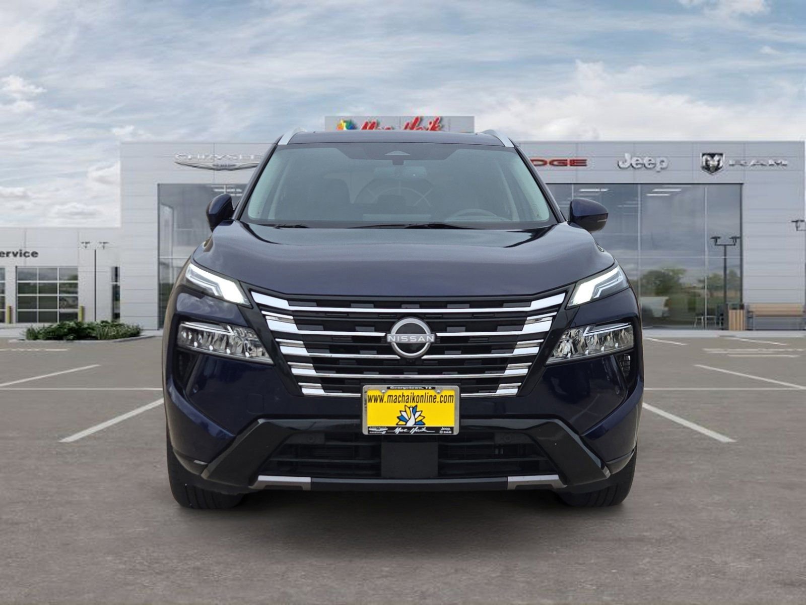 Used 2024 Nissan Rogue Platinum w/ Platinum Premium Package image 8