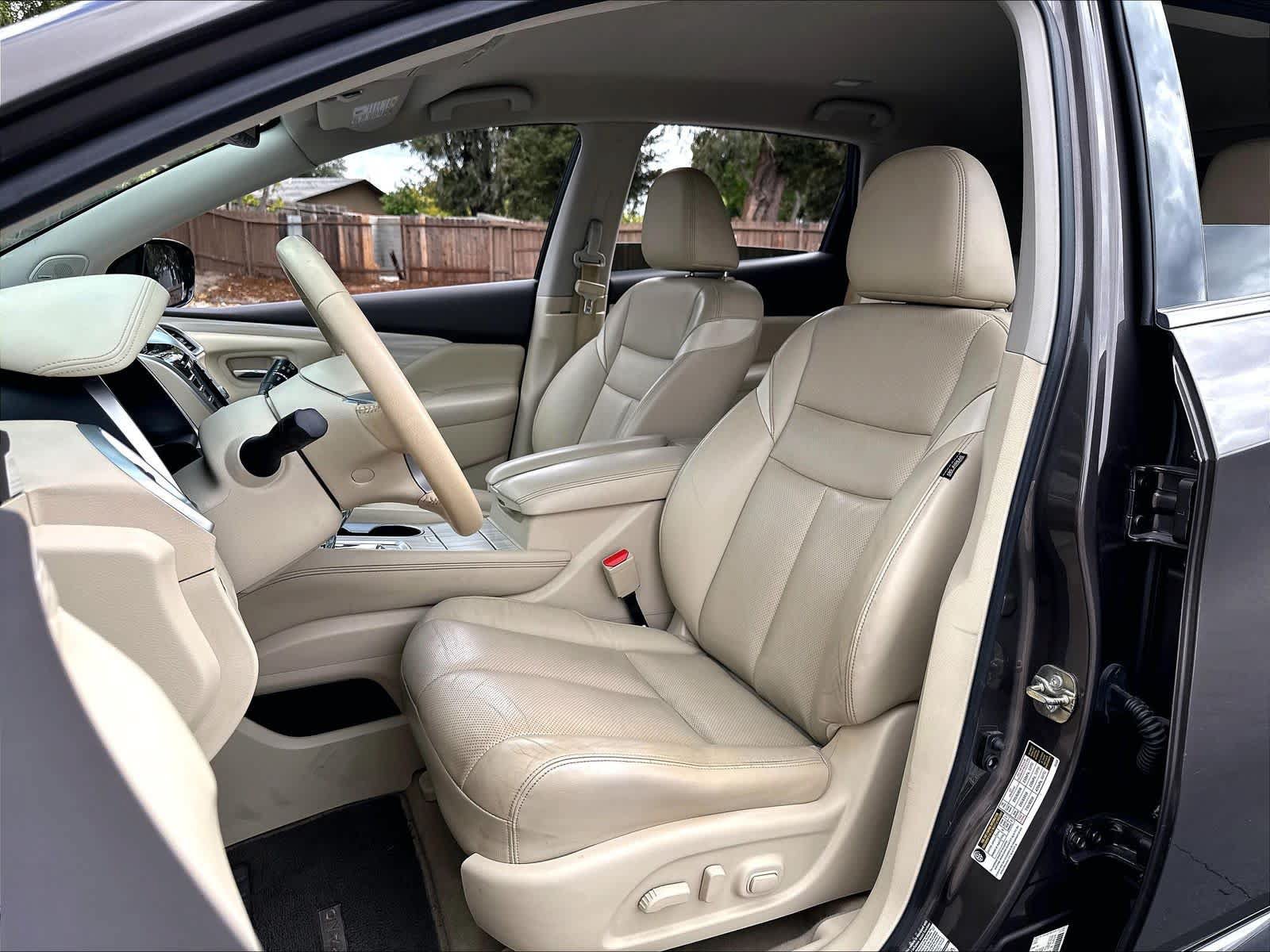 Used 2015 Nissan Murano SL FWD image 29