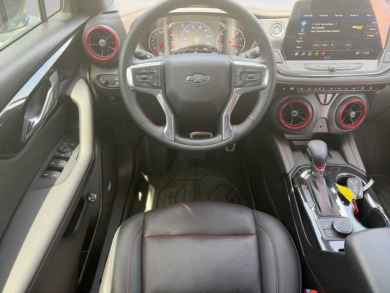 Used 2024 Chevrolet Blazer RS FWD image 12