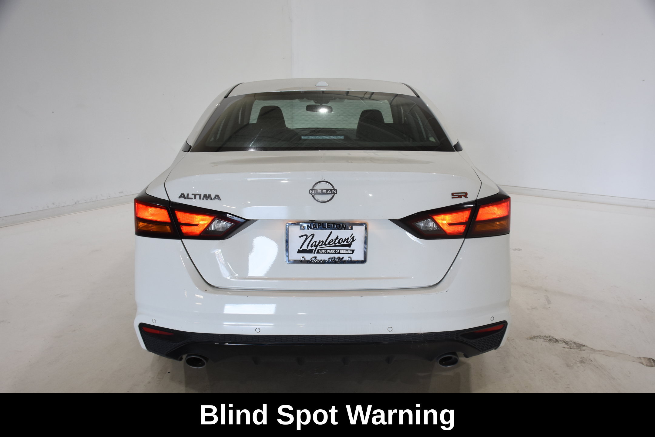 Used 2025 Nissan Altima 2.5 SR FWD image 6