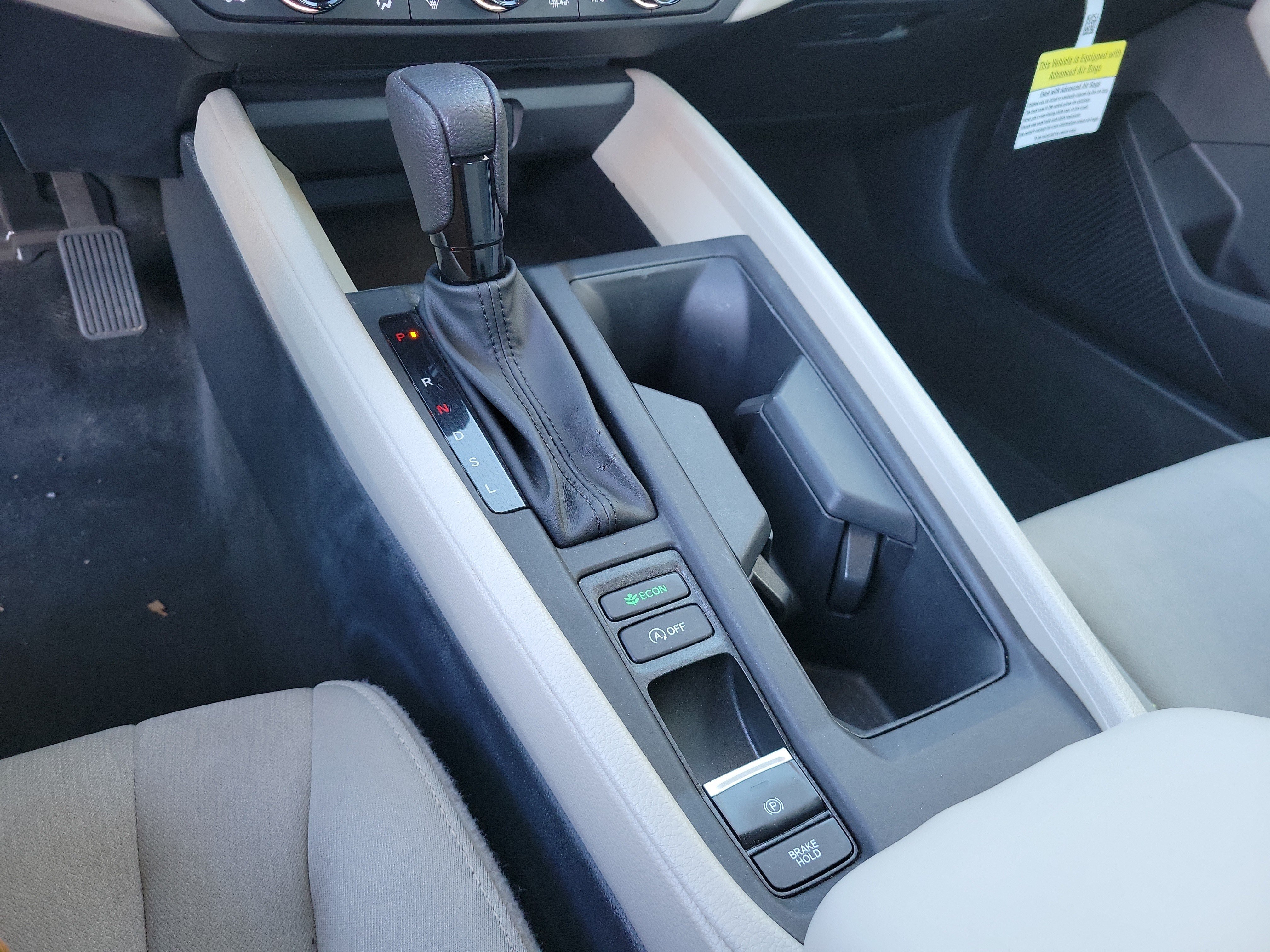Used 2025 Honda Accord SE image 19