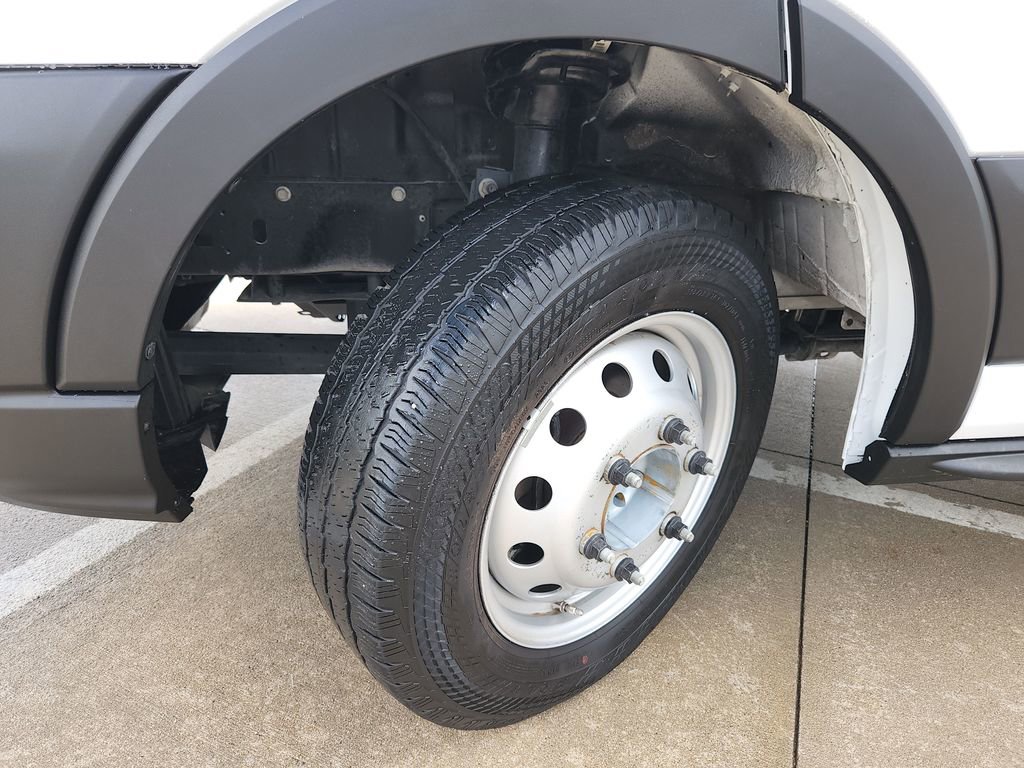 Used 2023 Ford Transit 350 DRW image 34