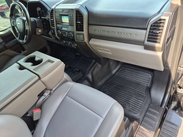 Used 2018 Ford F250 XL w/ STX Appearance Package AWD/4WD image 21