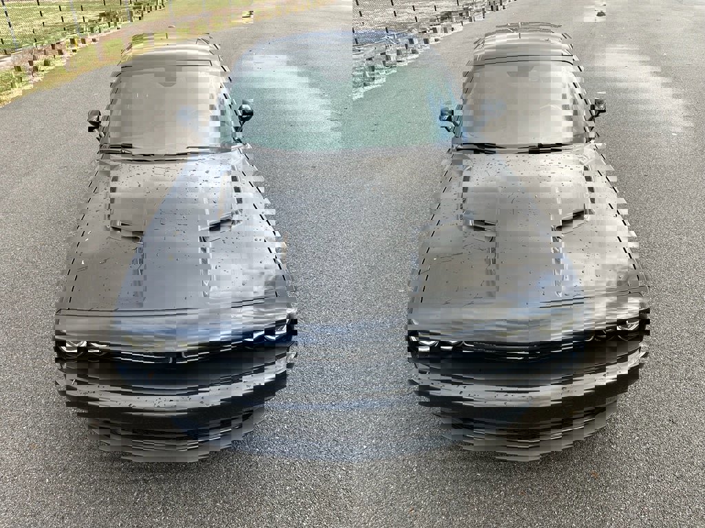 Used 2021 Dodge Challenger SXT image 9