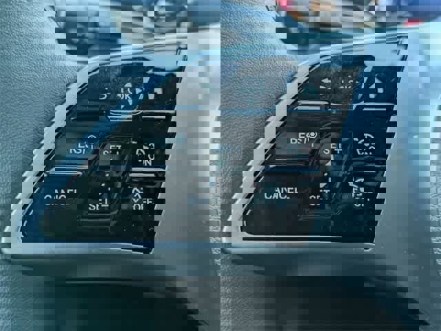 Used 2025 Mercedes-Benz GLB 250 image 19