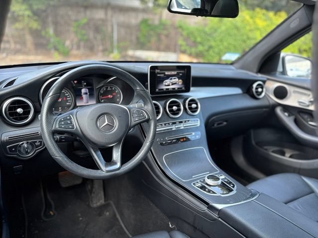 Used 2019 Mercedes-Benz GLC 300 4MATIC image 13