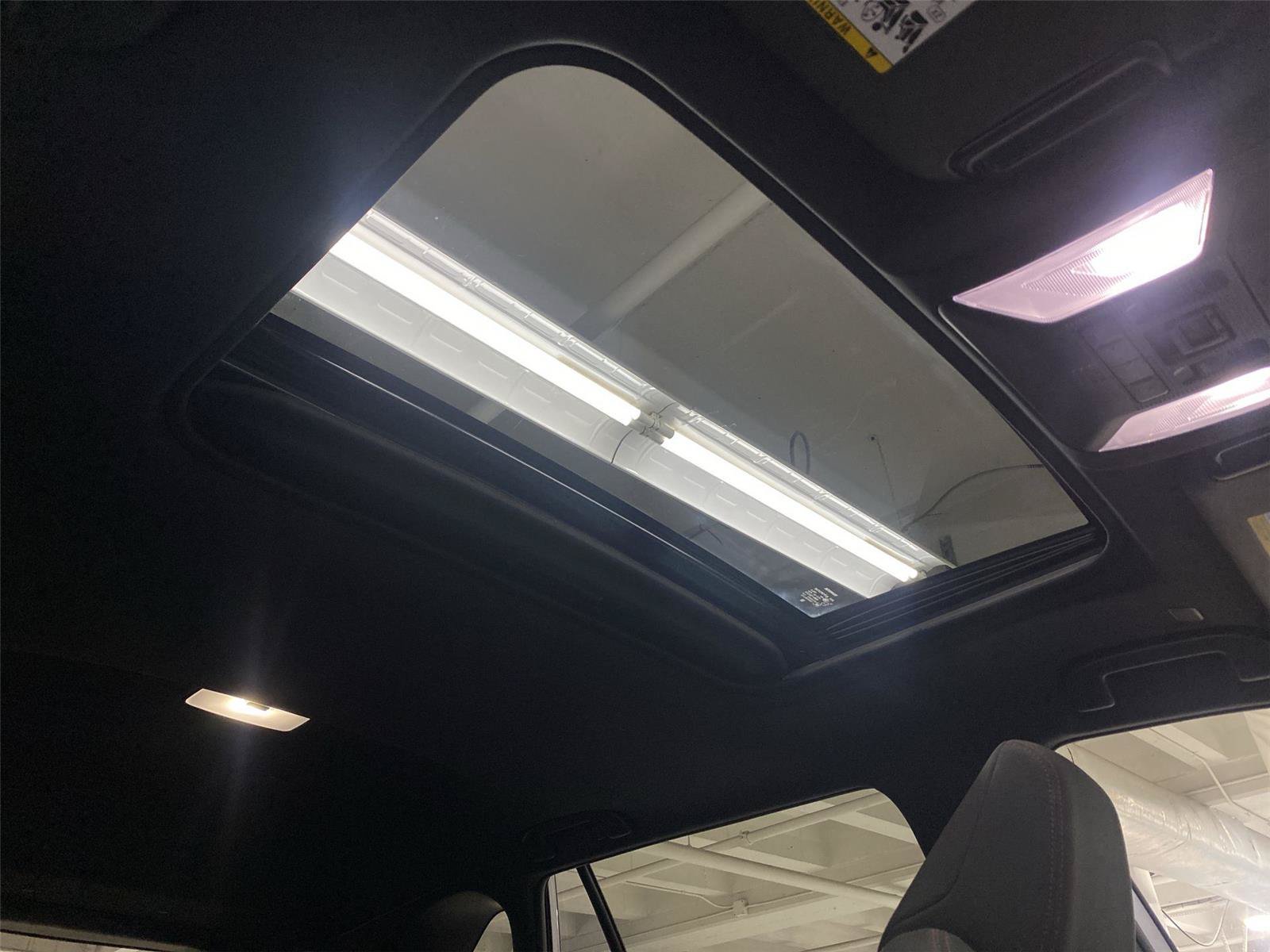 Used 2023 Toyota RAV4 SE w/ Weather & Moonroof Package AWD/4WD image 20