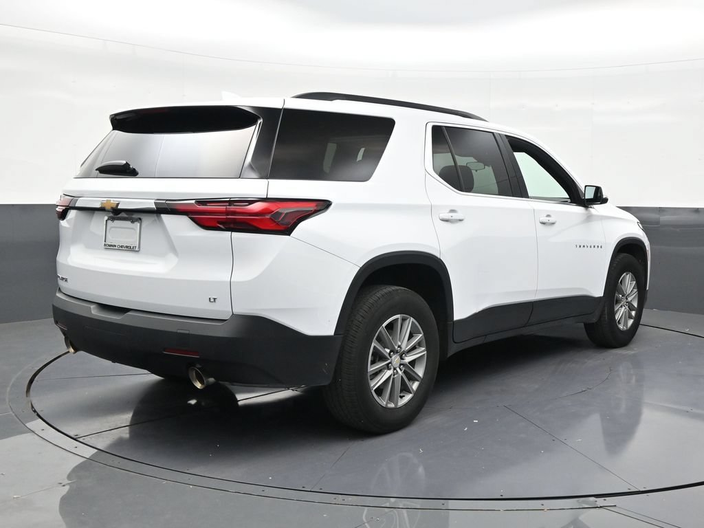 Used 2023 Chevrolet Traverse LT FWD image 5