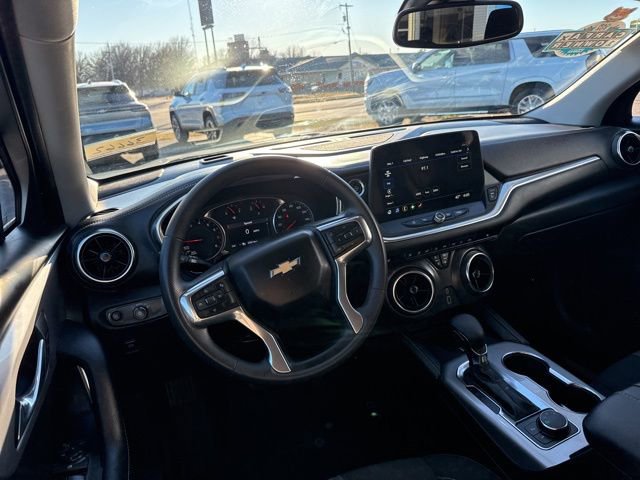 Used 2024 Chevrolet Blazer LT w/ Convenience Package image 21