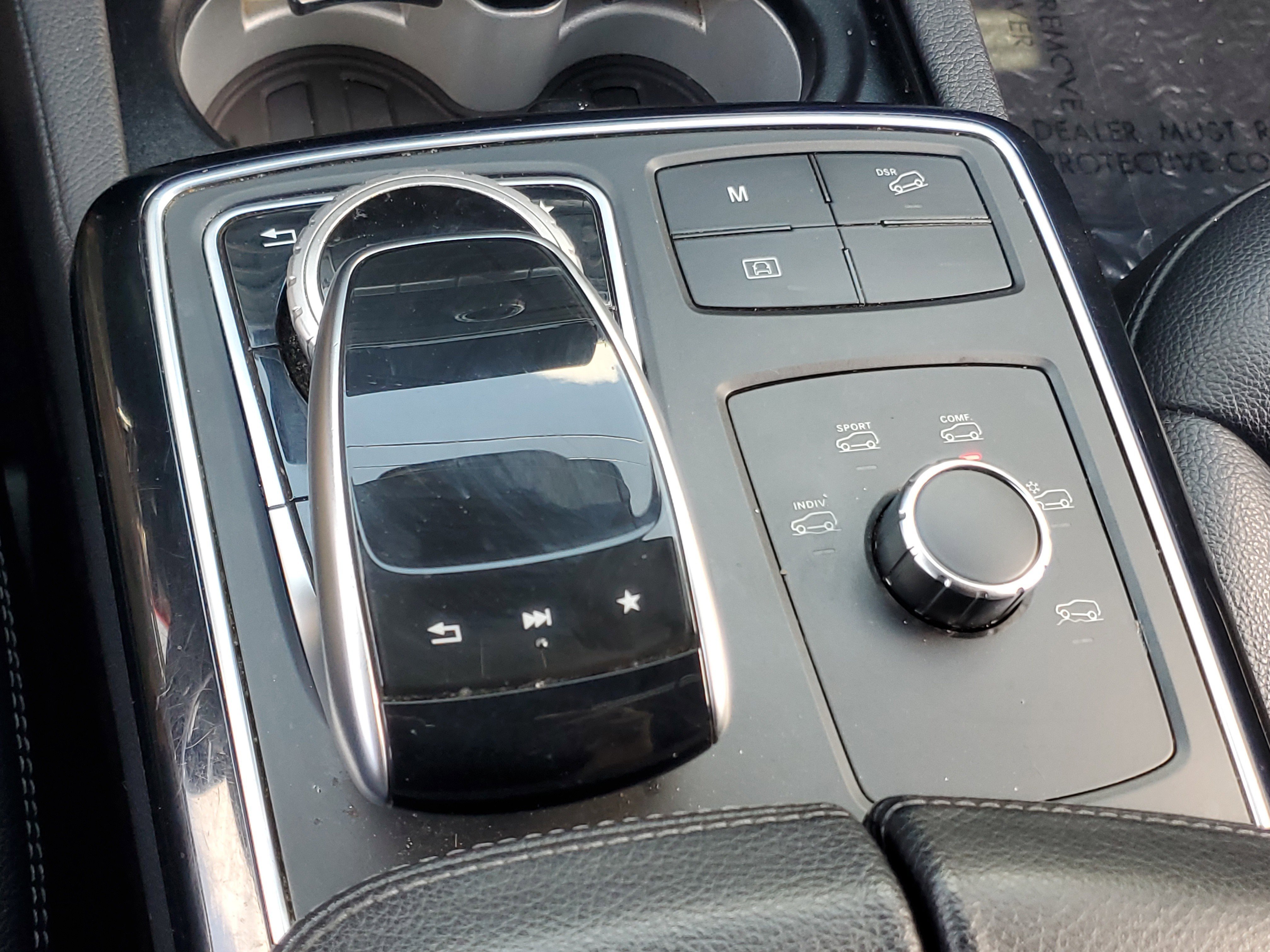 Used 2017 Mercedes-Benz GLE 350 4MATIC w/ Premium 2 Package image 25