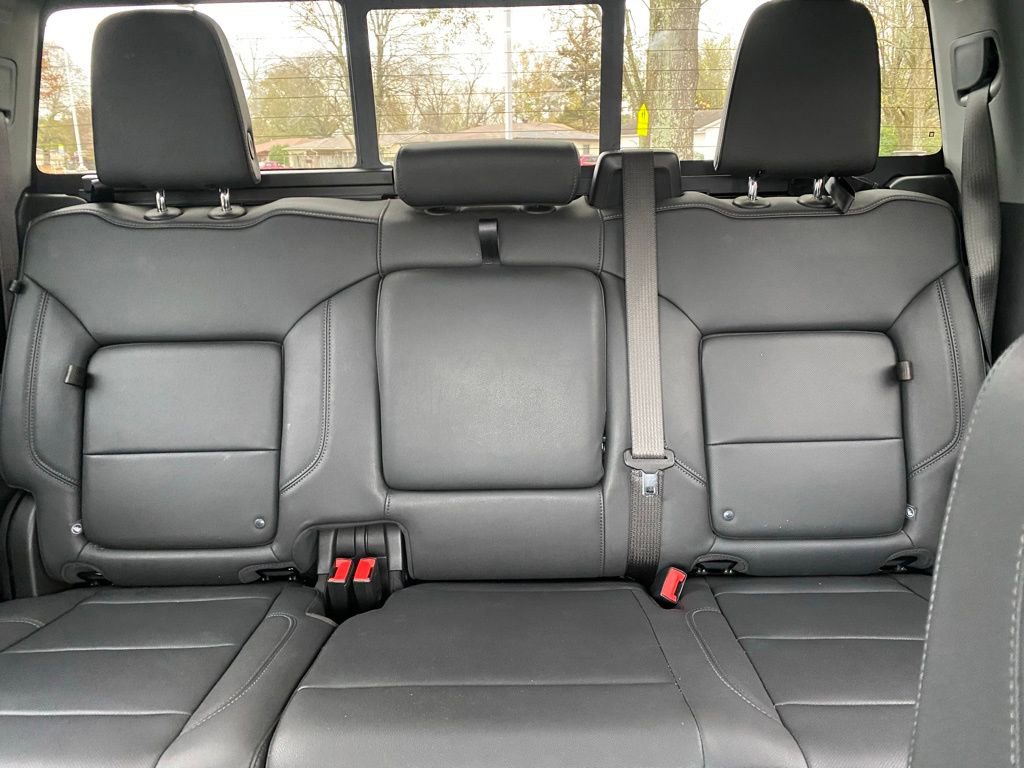 Used 2025 Chevrolet Silverado 2500 LTZ w/ LTZ Premium Package image 28