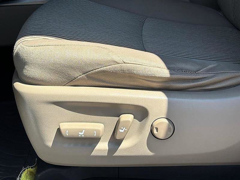 Used 2013 Toyota 4Runner SR5 w/ Convenience Pkg RWD image 14