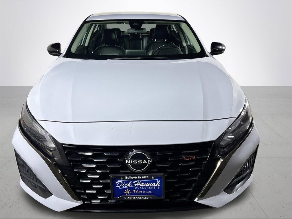 Used 2023 Nissan Altima 2.5 SR image 3