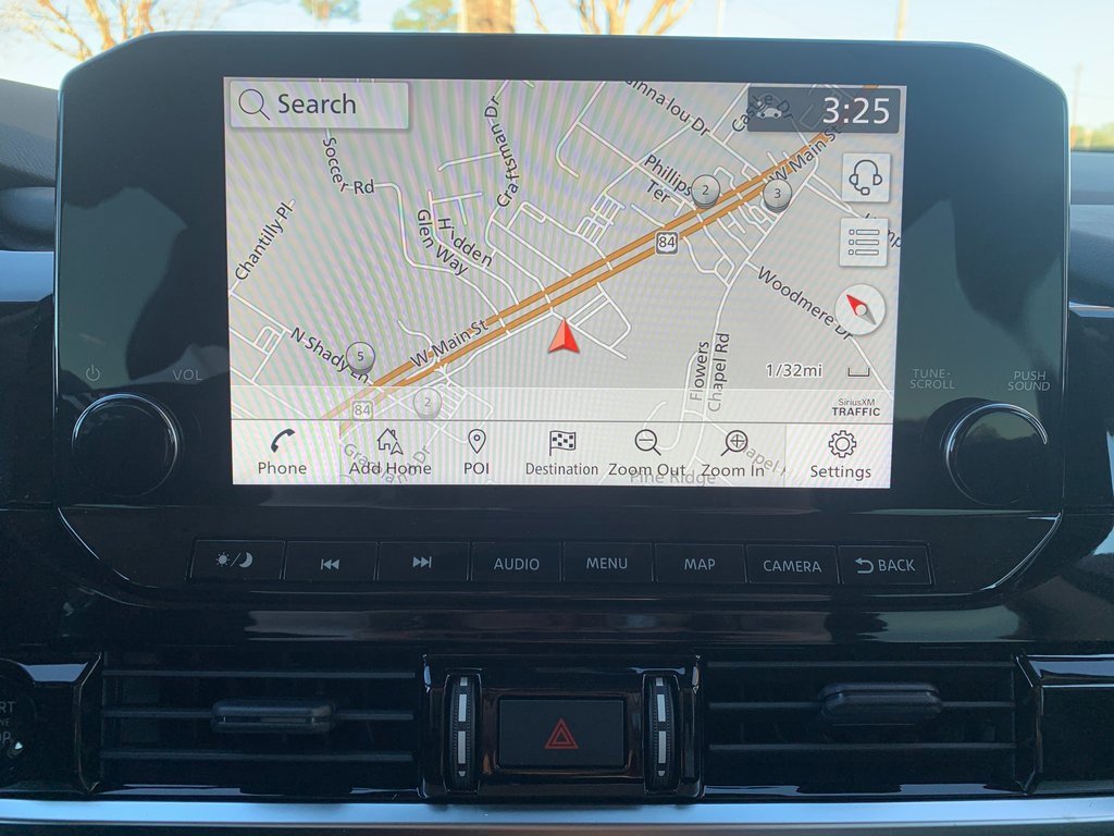 New 2025 Nissan Pathfinder SL image 12