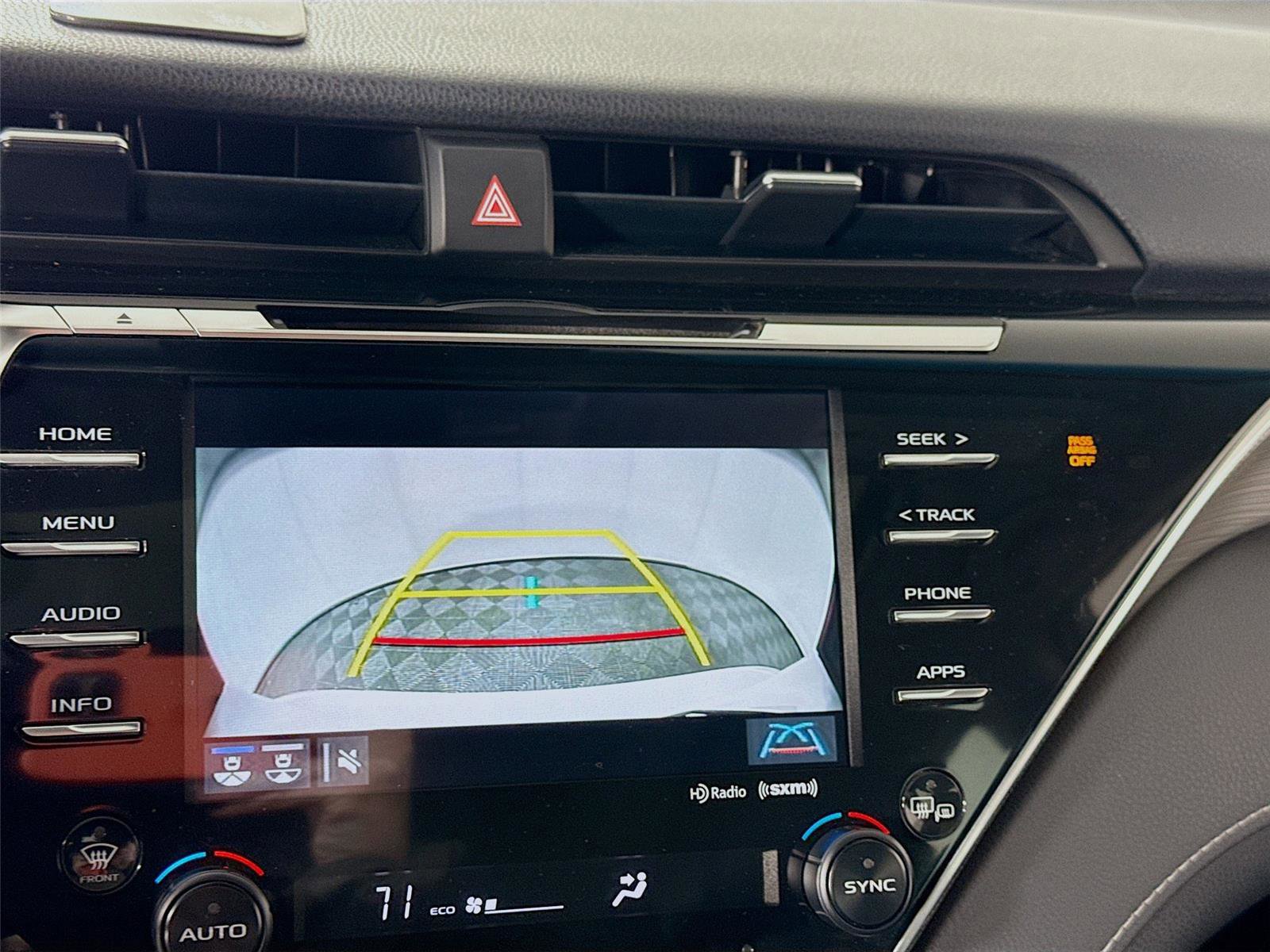 Used 2018 Toyota Camry SE w/ Audio Package FWD image 7