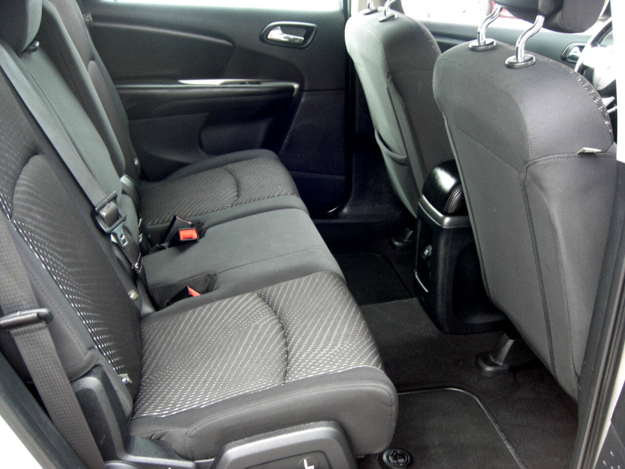 Used 2015 Dodge Journey American Value Package w/ Flexible Seating Group FWD image 15