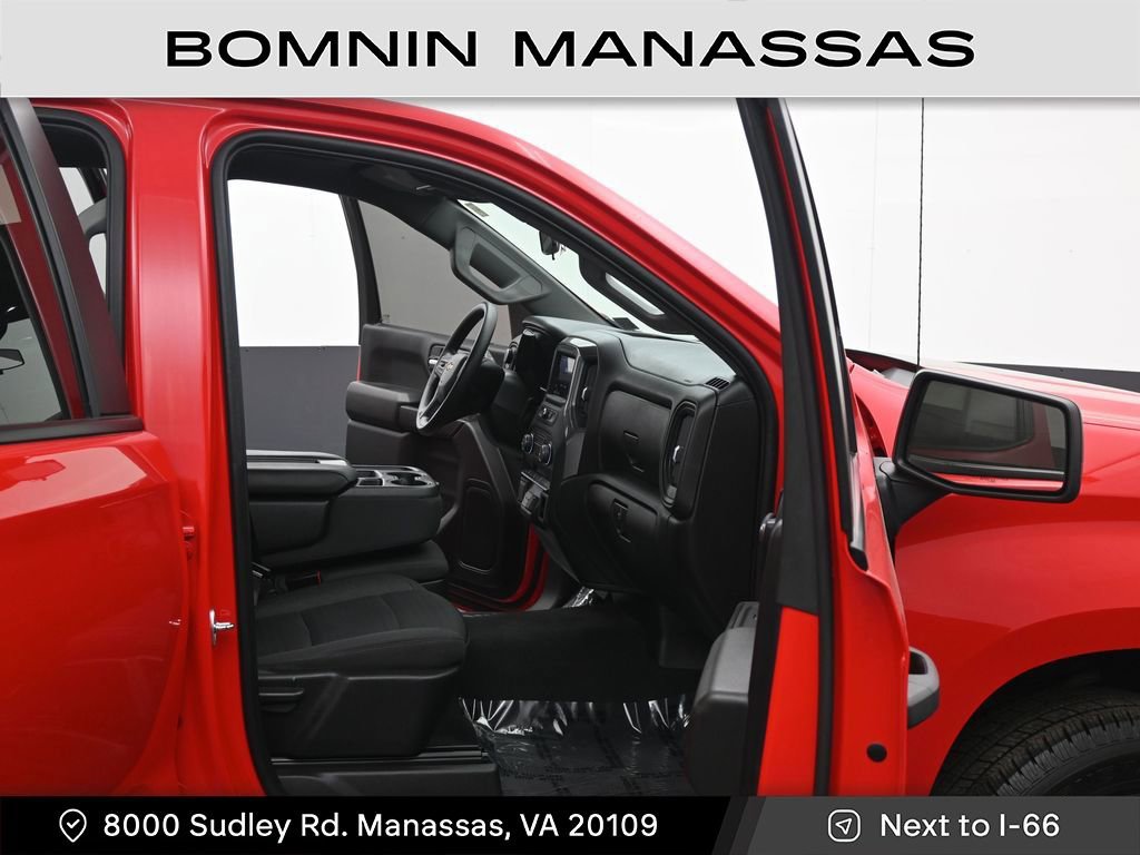 Used 2022 Chevrolet Silverado 1500 Custom image 9